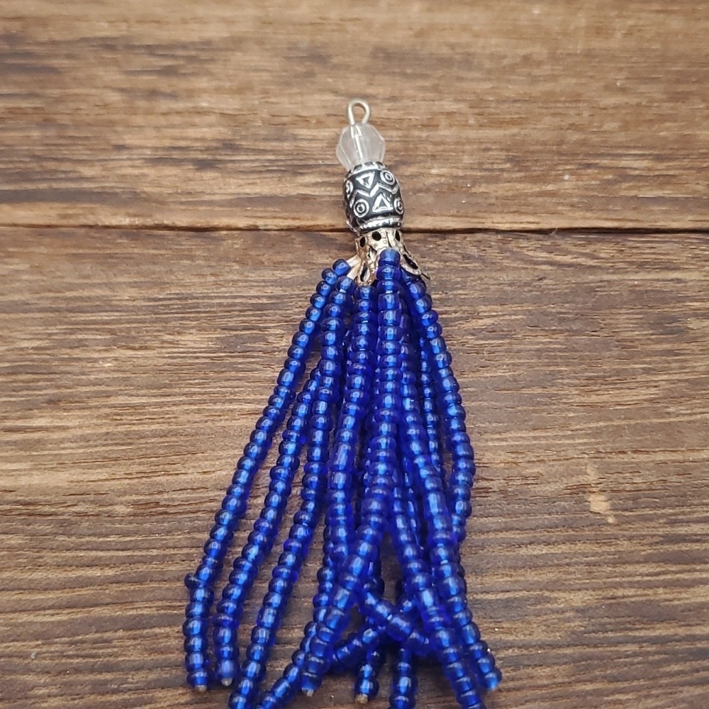 Tahitian blue seed‎ beaded calming tassel pendant